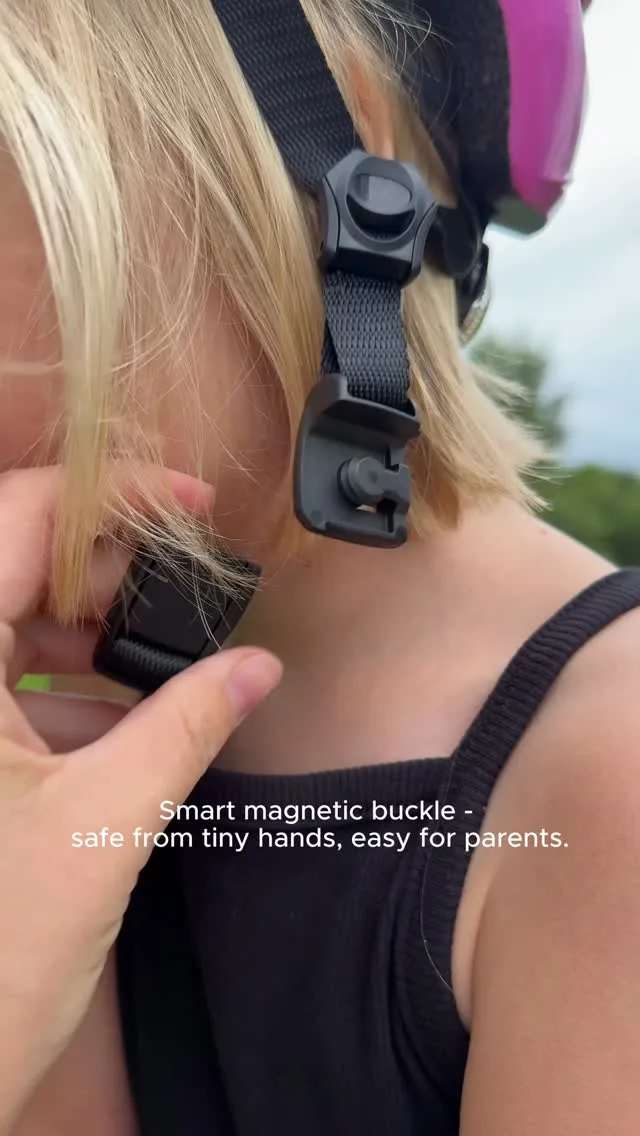 Our Bentley Kids Helmet is designed with the PREMIUM MAGNETIC Fidlock® BUCKLE – engineered so parents can easily secure it with one hand, while little explorers can’t unlock it on their own. 👏

✔️ Safe & reliable
✔️ Quick & convenient
✔️ Premium comfort for every ride

👉 Discover more: bentleytrikes.com

#BentleyTrike #BentleyHelmet #SafetyFirst #LuxuryForKids #Fidlock
@fidlockbike