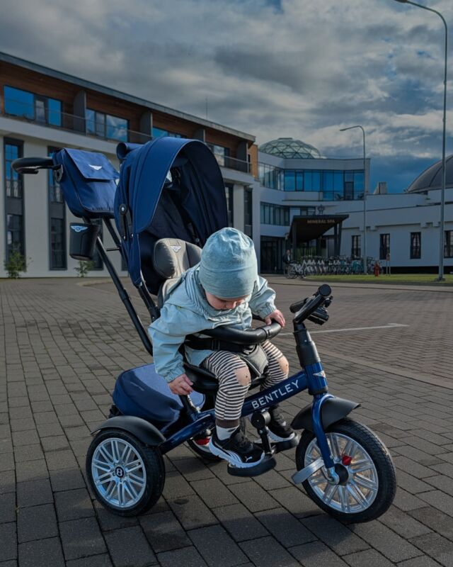 Every long walk is a new adventure waiting to unfold. 🌿 Watch their eyes light up as they discover the world. These are the beautiful little stories you’ll remember forever. ✨#BentleyTrikes #ChildhoodAdventures #LuxuryParenting #MakingMemories